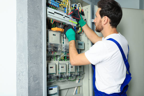 Best Licensed Electrician  in Shougal, WA